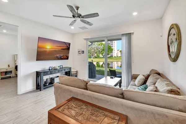 Property Slideshow image 3 of 75 | 7017 peters ln, Delray Beach, FL, 33446