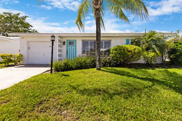 Property Slideshow image 2 of 35 | 110 nw 24th ct, Pompano Beach, FL, 33064