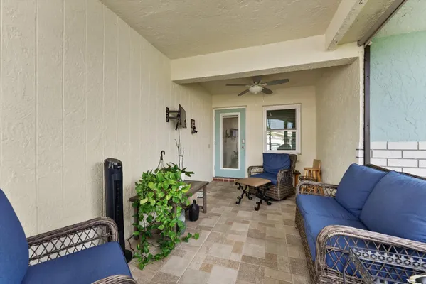 Property Slideshow image 2 of 38 | 6318 overland dr, Delray Beach, FL, 33484