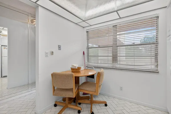 Property Slideshow image 3 of 15 | 2403 antigua cir b4, Coconut Creek, FL, 33066
