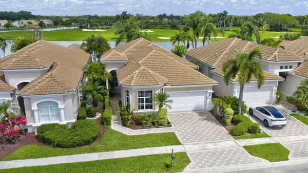 Property Slideshow image 2 of 64 | 6935 fairway lakes dr, Boynton Beach, FL, 33472