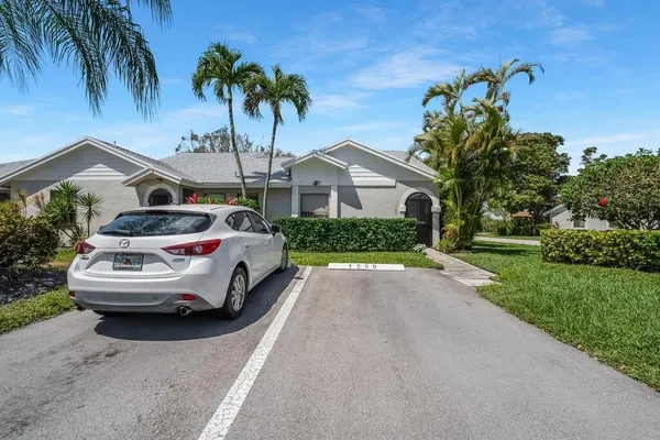 Property Slideshow image 2 of 42 | 1260 nw 24th ave, Delray Beach, FL, 33445