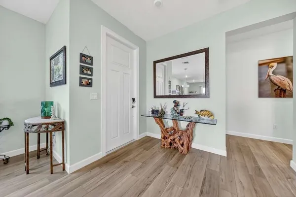 Property Slideshow image 3 of 24 | 1920 se crosswood way, Port St. Lucie, FL, 34984