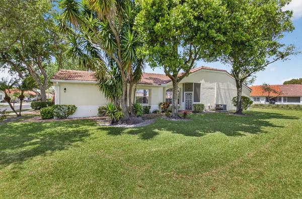 Property Slideshow image 3 of 89 | 6171 floral lakes dr, Delray Beach, FL, 33484