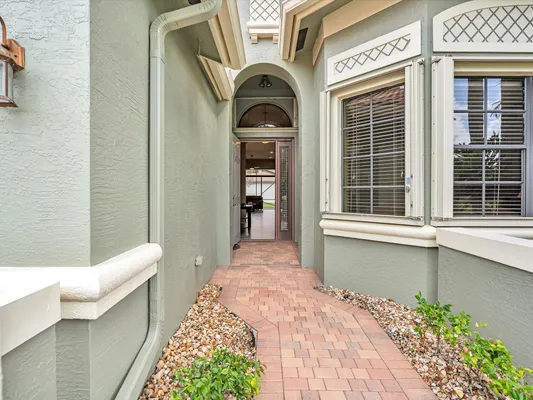 Property Slideshow image 3 of 69 | 9577 isles cay dr, Delray Beach, FL, 33446