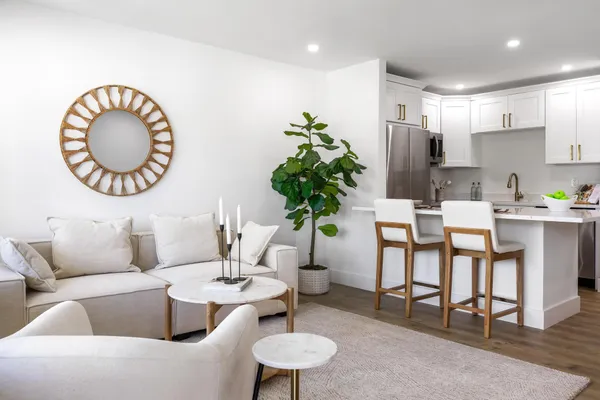 Property Slideshow image 2 of 36 | 480 horizons 207, Boynton Beach, FL, 33435