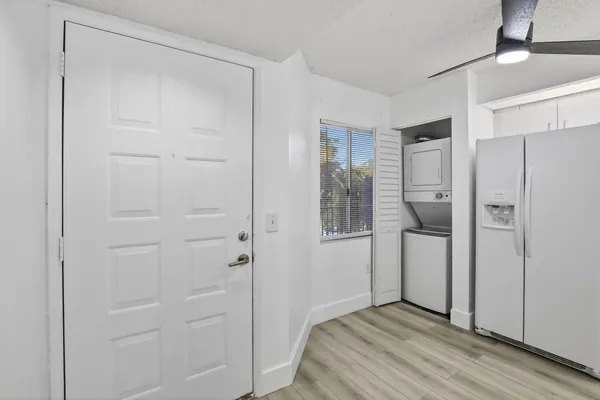 Property Slideshow image 3 of 37 | 900 sw 142nd ave 305l, Pembroke Pines, FL, 33027