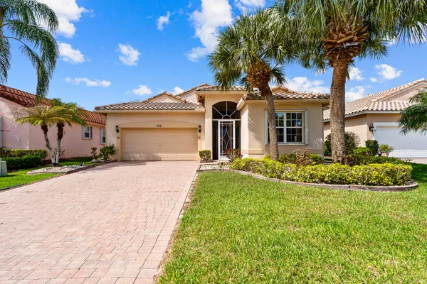 Property Slideshow image 3 of 46 | 326 nw toscane trl, Port St. Lucie, FL, 34986