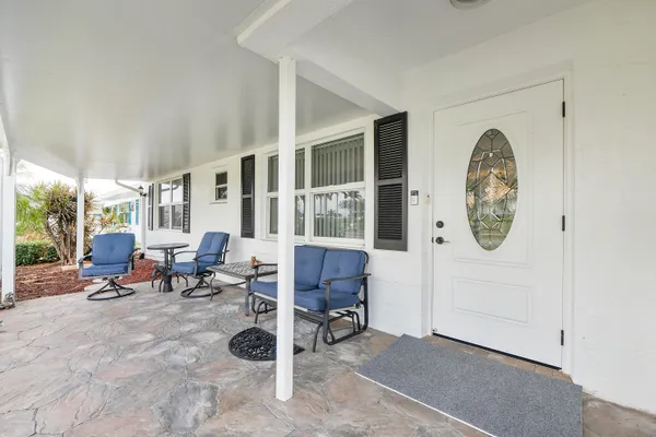 Property Slideshow image 3 of 38 | 1810 sw 18th st, Boynton Beach, FL, 33426