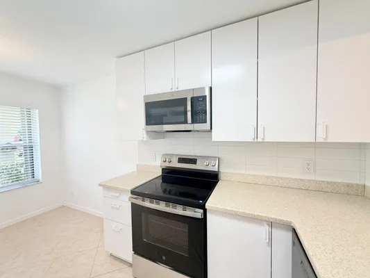 Property Slideshow image 2 of 39 | 4745 lucerne lakes blvd 102, Lake Worth, FL, 33467