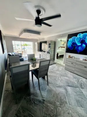 Property Slideshow image 2 of 12 | 156 lake evelyn dr, West Palm Beach, FL, 33411