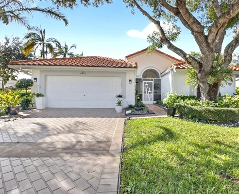 Property Slideshow image 2 of 74 | 4560 catamaran cir, Boynton Beach, FL, 33436