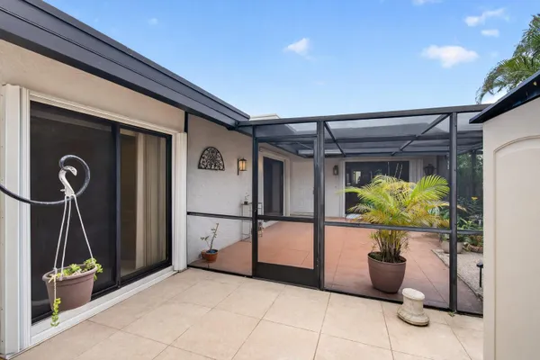 Property Slideshow image 3 of 40 | 801 nw 30th ave c, Delray Beach, FL, 33445