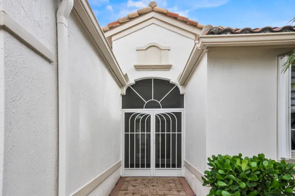 Property Slideshow image 3 of 49 | 9839 torino dr, Wellington, FL, 33467