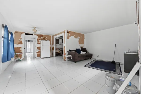 Property Slideshow image 3 of 18 | 343 capri h, Delray Beach, FL, 33484