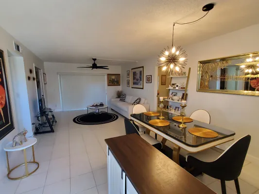 Property Slideshow image 3 of 34 | 13771 via aurora a, Delray Beach, FL, 33484