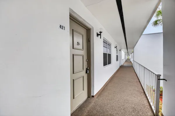 Property Slideshow image 3 of 76 | 421 piedmont, Delray Beach, FL, 33484