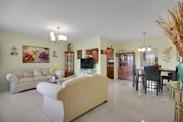 Property Slideshow image 3 of 48 | 412 brighton j j, Boca Raton, FL, 33434