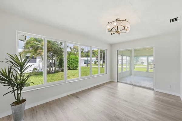 Property Slideshow image 3 of 28 | 2631 w golf blvd, Pompano Beach, FL, 33064