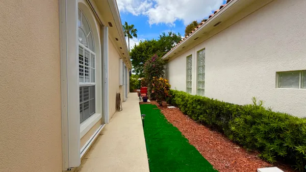 Property Slideshow image 3 of 63 | 2749 irma lake dr, West Palm Beach, FL, 33411