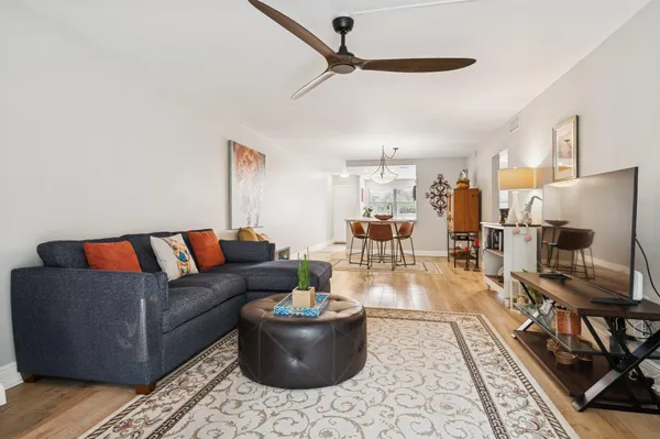 Property Slideshow image 3 of 17 | 2202 lucaya bnd l2, Coconut Creek, FL, 33066