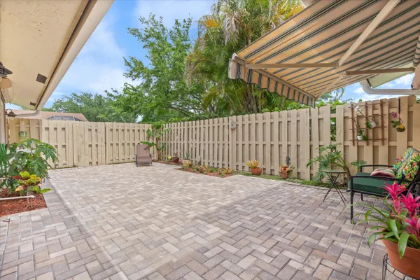 Property Slideshow image 3 of 27 | 952 nw 29th ave c, Delray Beach, FL, 33445