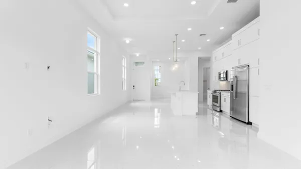 Property Slideshow image 2 of 36 | 5078 lido key ln lane, Westlake, FL, 33470