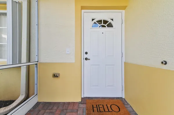 Property Slideshow image 3 of 56 | 9934 galleon dr, West Palm Beach, FL, 33411