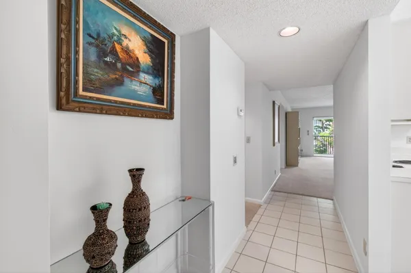 Property Slideshow image 3 of 52 | 6585 kensington ln 307, Delray Beach, FL, 33446