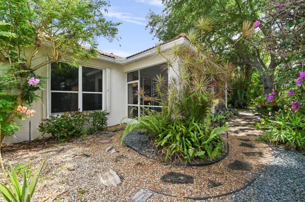 Property Slideshow image 3 of 32 | 6439 pebble creek way, Boynton Beach, FL, 33437