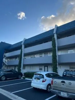 Property Slideshow image 3 of 17 | 7817 golf cir dr 210, Margate, FL, 33063