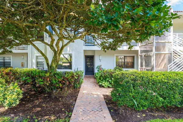 Property Slideshow image 2 of 43 | 7 southport ln e, Boynton Beach, FL, 33436