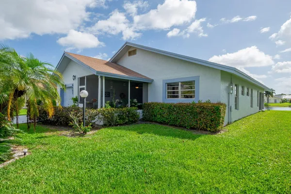 Property Slideshow image 2 of 49 | 5427 crystal anne dr, West Palm Beach, FL, 33417