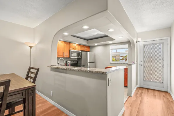 Property Slideshow image 2 of 42 | 2615 ne 1st ct 203, Boynton Beach, FL, 33435