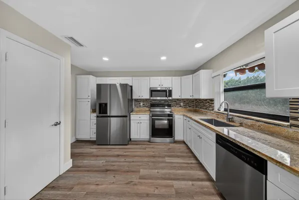 Property Slideshow image 3 of 46 | 4867 hawkwood rd, Boynton Beach, FL, 33436