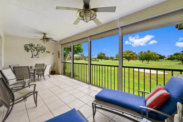 Property Slideshow image 3 of 40 | 11618 briarwood cir 4, Boynton Beach, FL, 33437