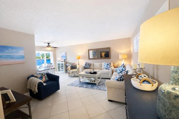 Property Slideshow image 3 of 36 | 9 colonial club dr 202, Boynton Beach, FL, 33435