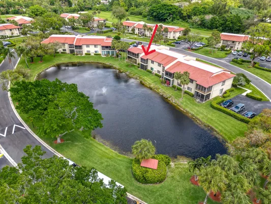 Property Slideshow image 3 of 43 | 21218 lago cir h, Boca Raton, FL, 33433
