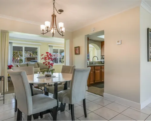 Property Slideshow image 3 of 39 | 4712 mainland dr, Tamarac, FL, 33319