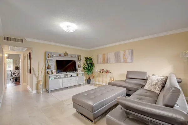 Property Slideshow image 3 of 24 | 661 flanders n 661, Delray Beach, FL, 33484