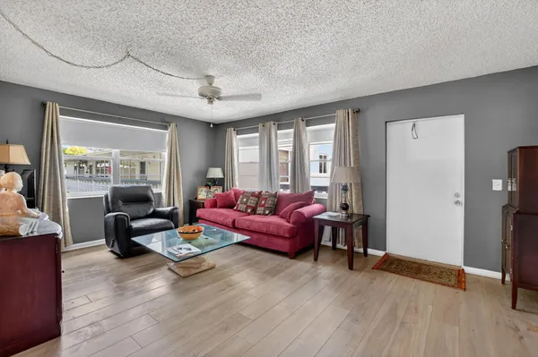 Property Slideshow image 3 of 72 | 313 durham cir i, Deerfield Beach, FL, 33442