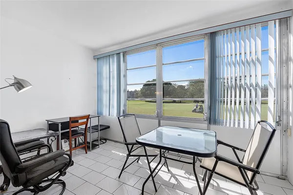 Property Slideshow image 2 of 18 | 7847 golf circle dr 211, Margate, FL, 33063