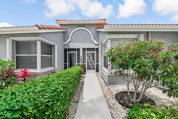 Property Slideshow image 2 of 62 | 9998 seacrest cir c, Boynton Beach, FL, 33437