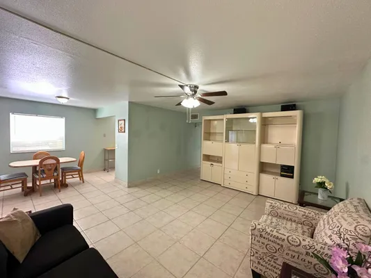 Property Slideshow image 3 of 17 | 337 saxony h way 337, Delray Beach, FL, 33446