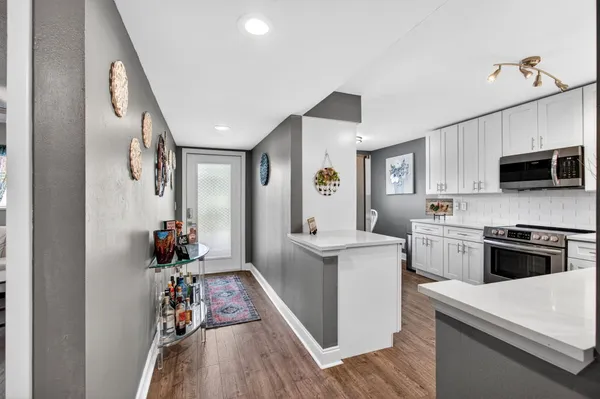 Property Slideshow image 3 of 48 | 5550 witney dr 209, Delray Beach, FL, 33484