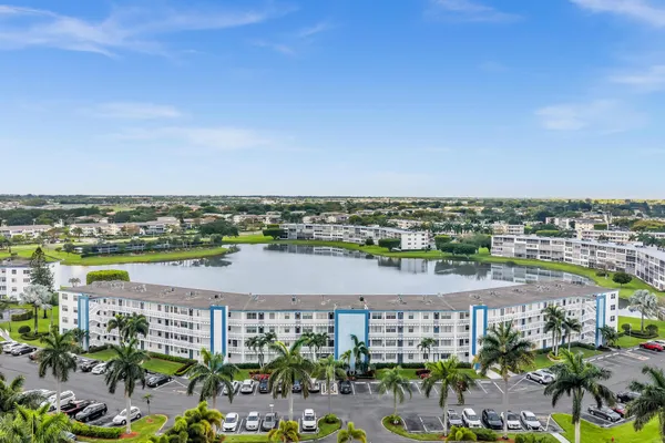 Property Slideshow image 3 of 61 | 2066 exeter d d, Boca Raton, FL, 33434