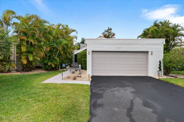 Property Slideshow image 2 of 32 | 5622 ainsley ct, Boynton Beach, FL, 33437