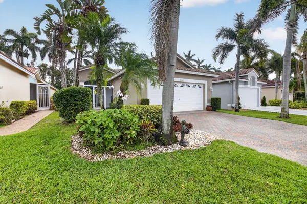 Property Slideshow image 3 of 64 | 9556 cherry blossom ct, Boynton Beach, FL, 33437