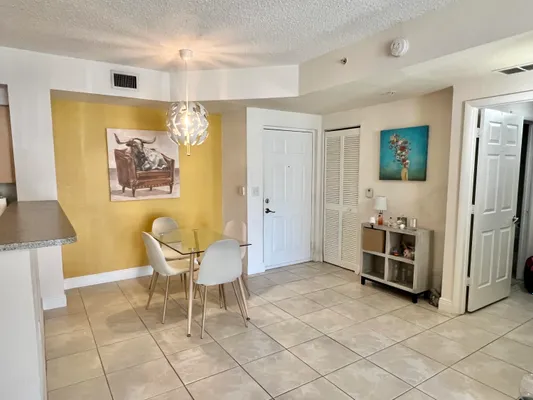 Property Slideshow image 3 of 27 | 7920 n nob hill rd, Tamarac, FL, 33321