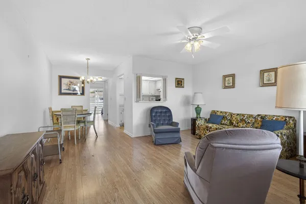 Property Slideshow image 2 of 34 | 225 bedford i 225, West Palm Beach, FL, 33417